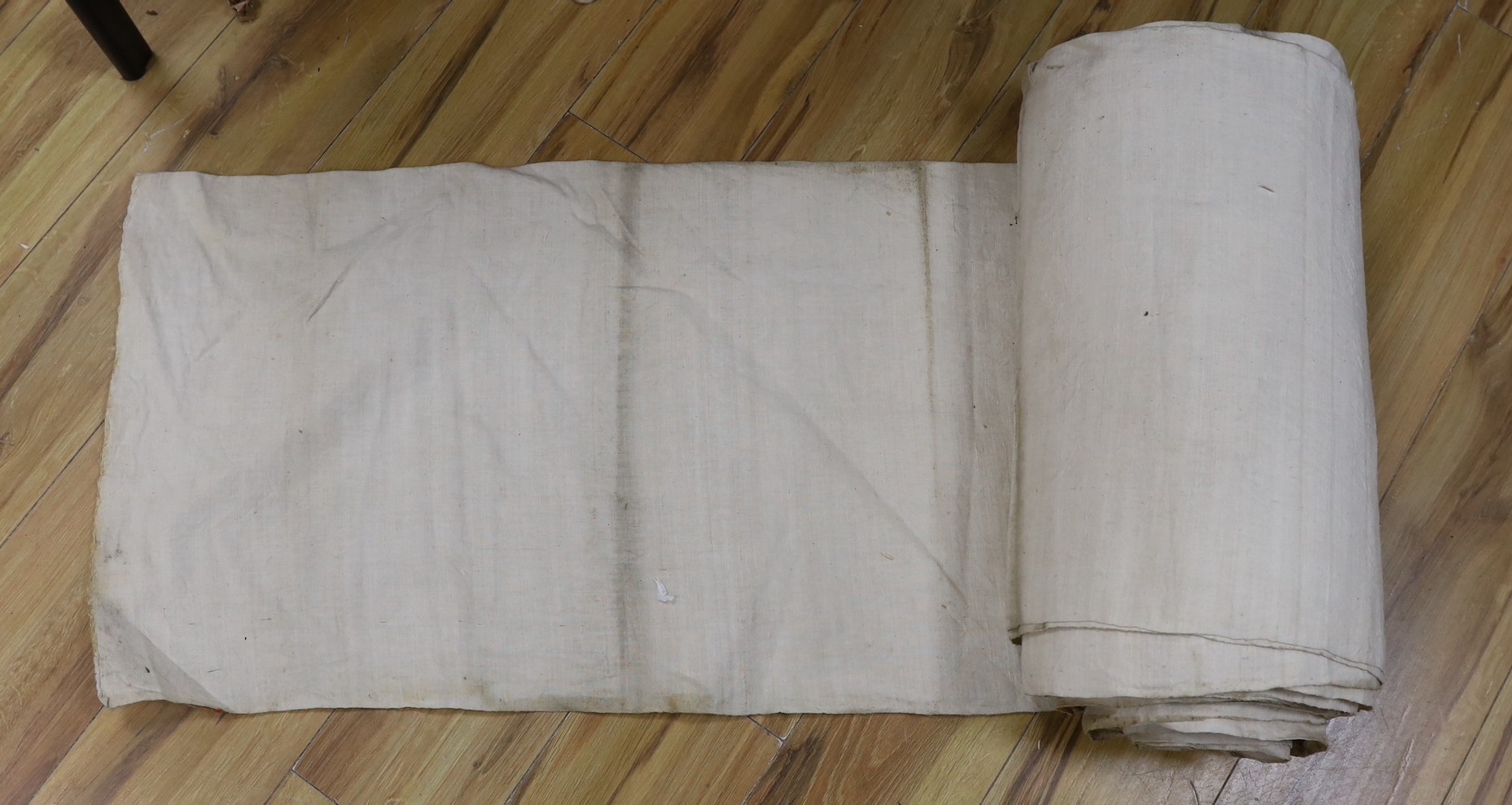 25 metres of French provincial linen